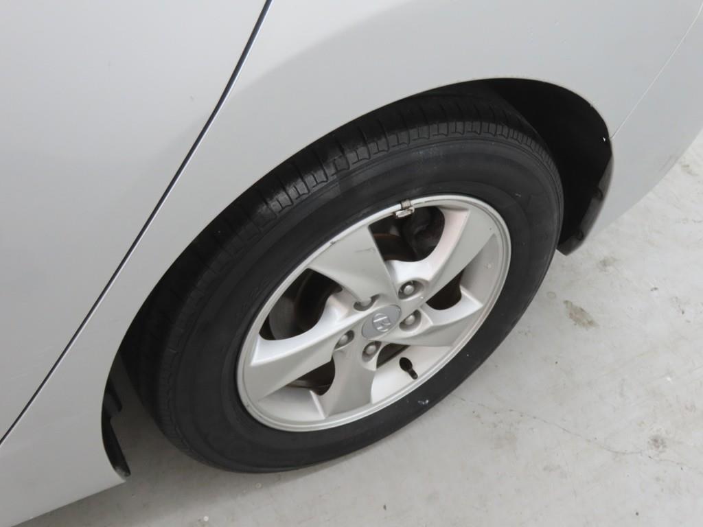HYUNDAI Avante 2011 - Importación desde Corea - HF Imports Iquique - Foto 18