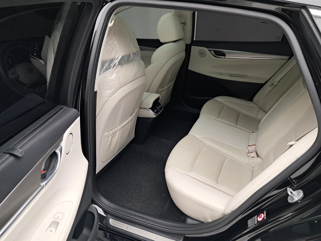 HYUNDAI Grandeur 2023 Negro - Importación desde Corea - HF Imports Iquique - Foto 12