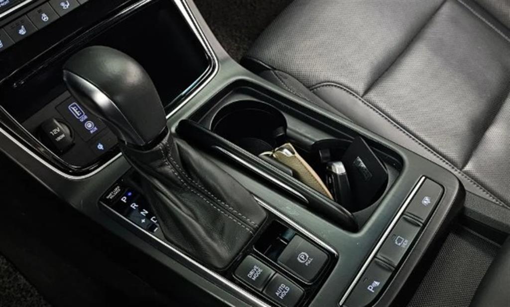 HYUNDAI Grandeur - Vista 9