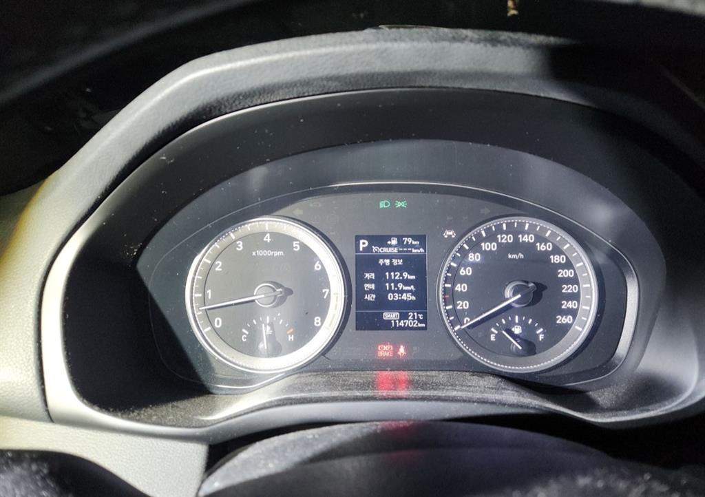 HYUNDAI Grandeur - Vista 4
