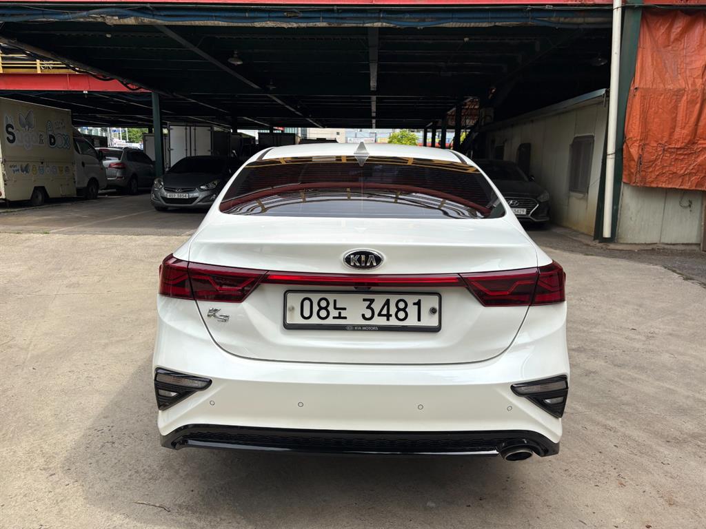 KIA K3 - Vista 4