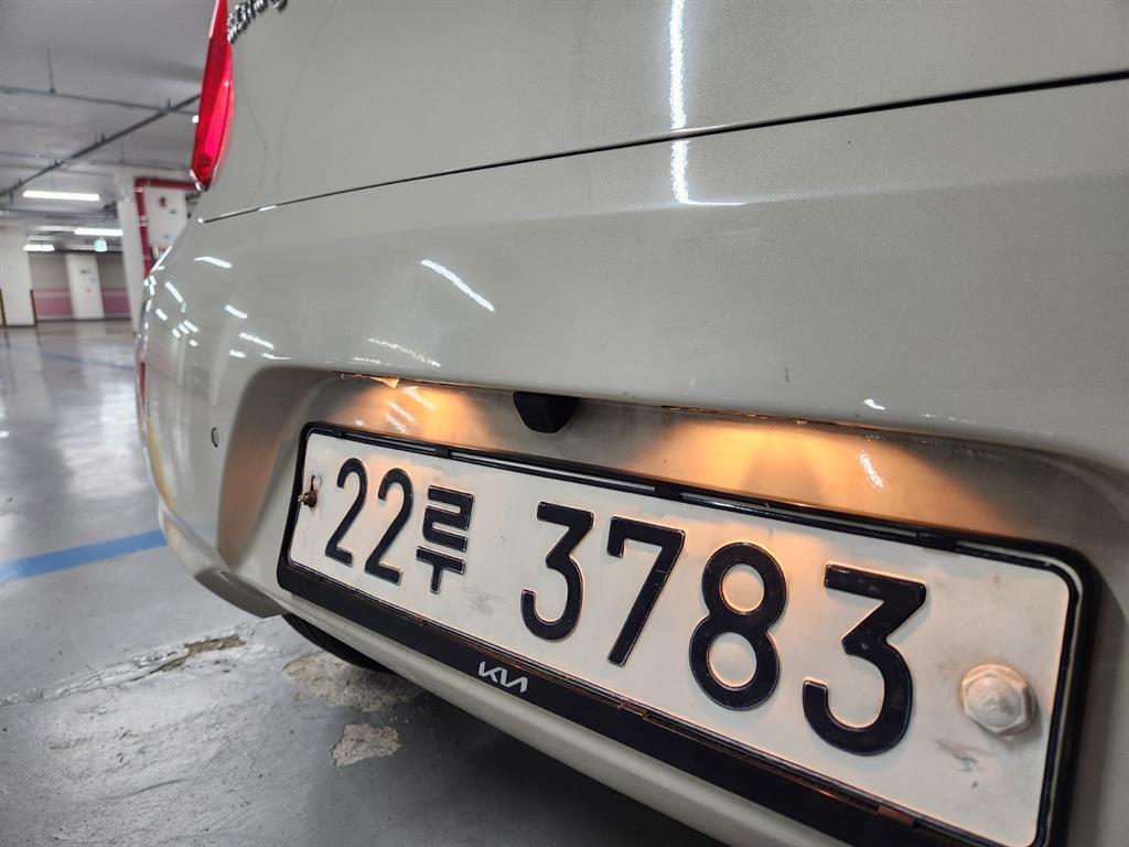 KIA Morning 2015 Blanco - Importación desde Corea - HF Imports Iquique - Foto 18