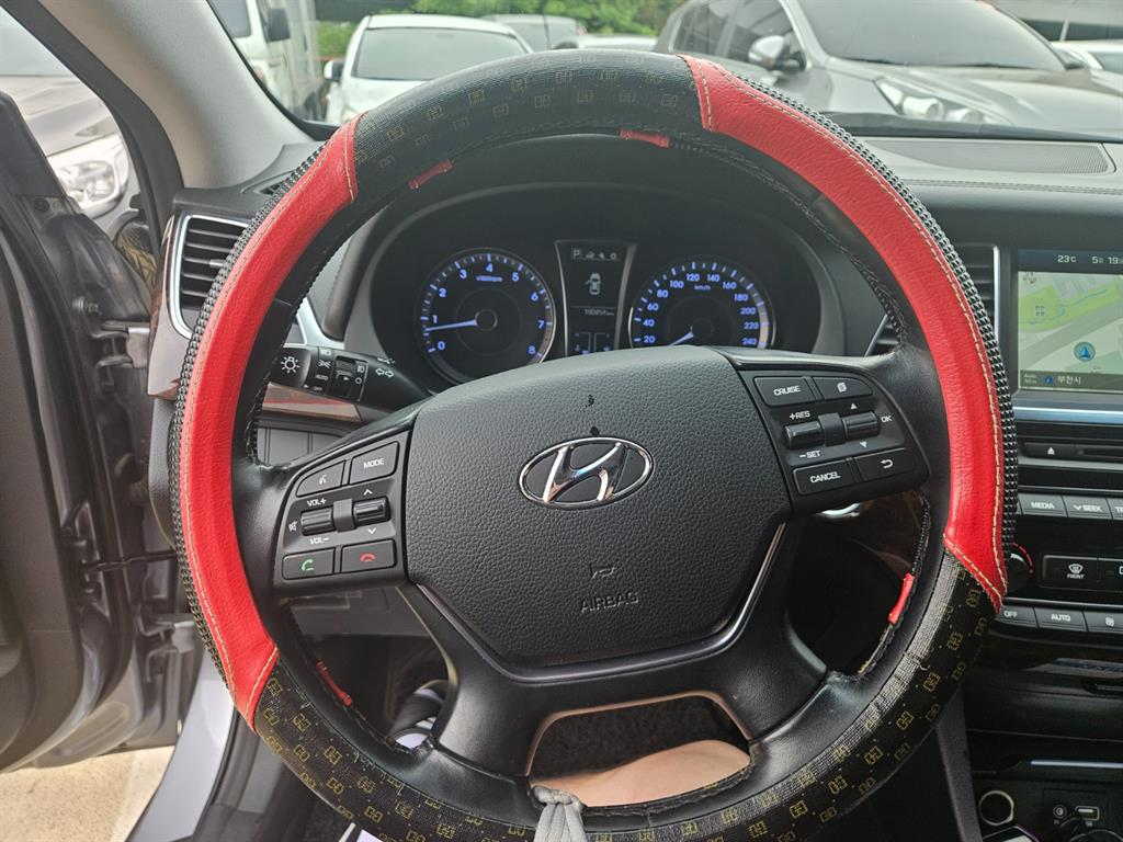 HYUNDAI Aslan - Vista 8