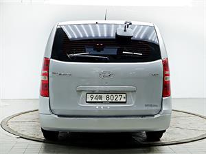 HYUNDAI Starex - Vista 6