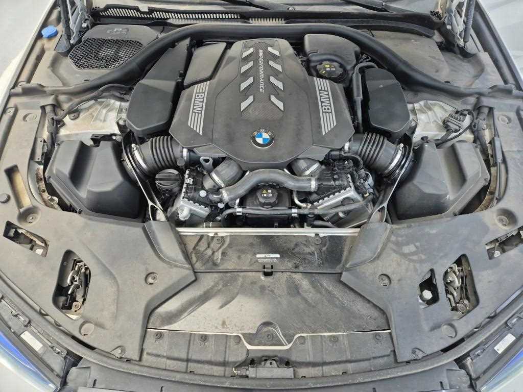 BMW 5 Series - Vista 5