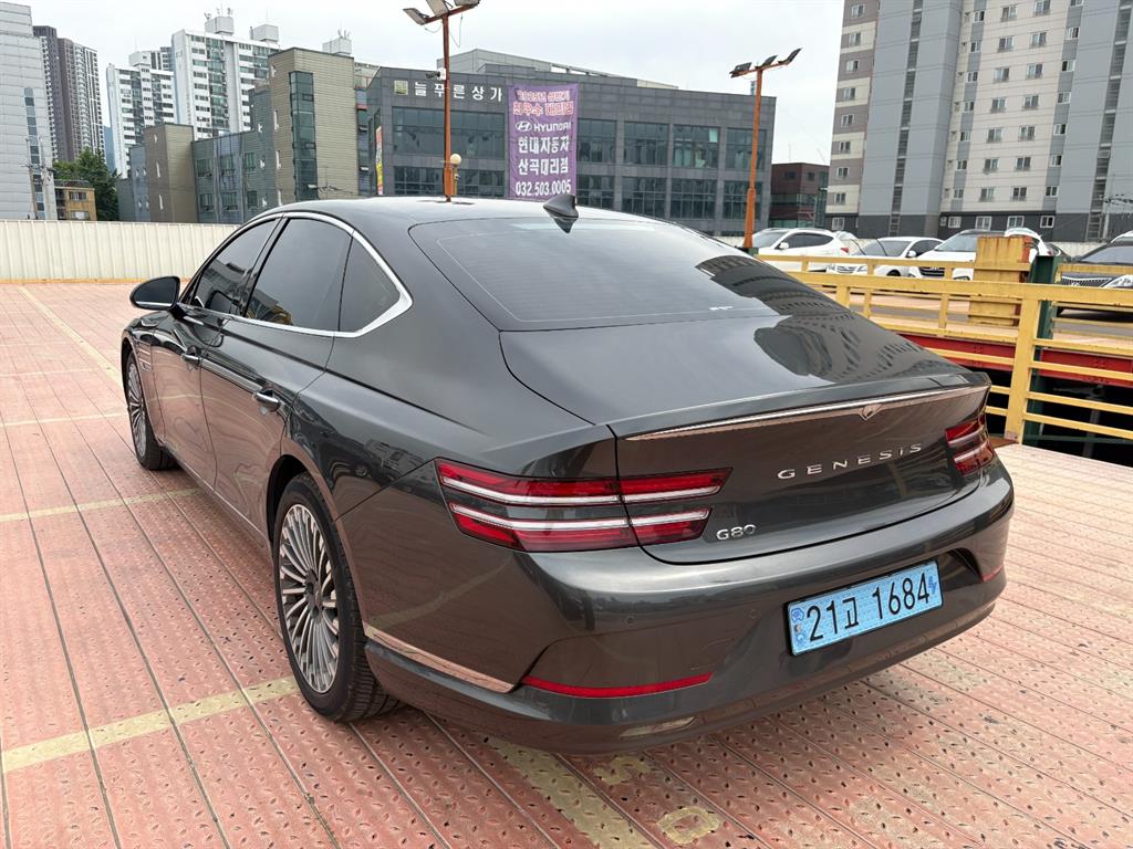 Genesis G80 - Vista 2