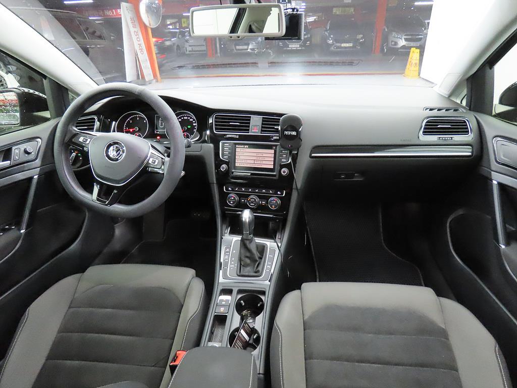 Volkswagen Golf - Vista 5
