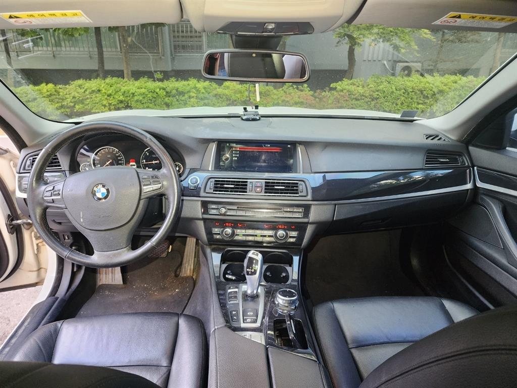 BMW 5 Series - Vista 8