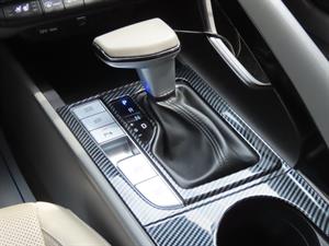 HYUNDAI Avante - Vista 12