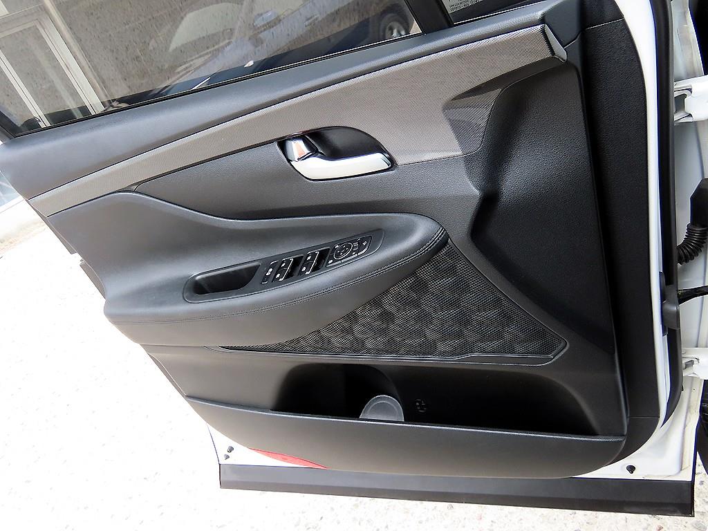 HYUNDAI Santa Fe - Vista 12