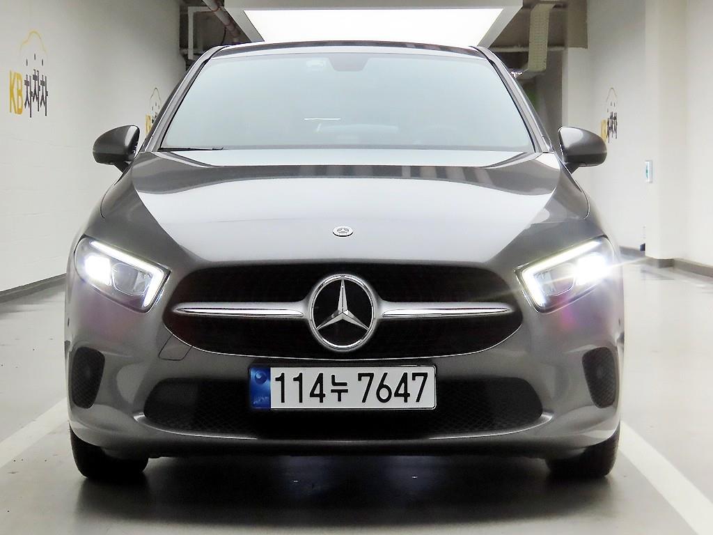 Mercedes Benz A Class 2021 Gris - Importación desde Corea - HF Imports Iquique - Foto 1
