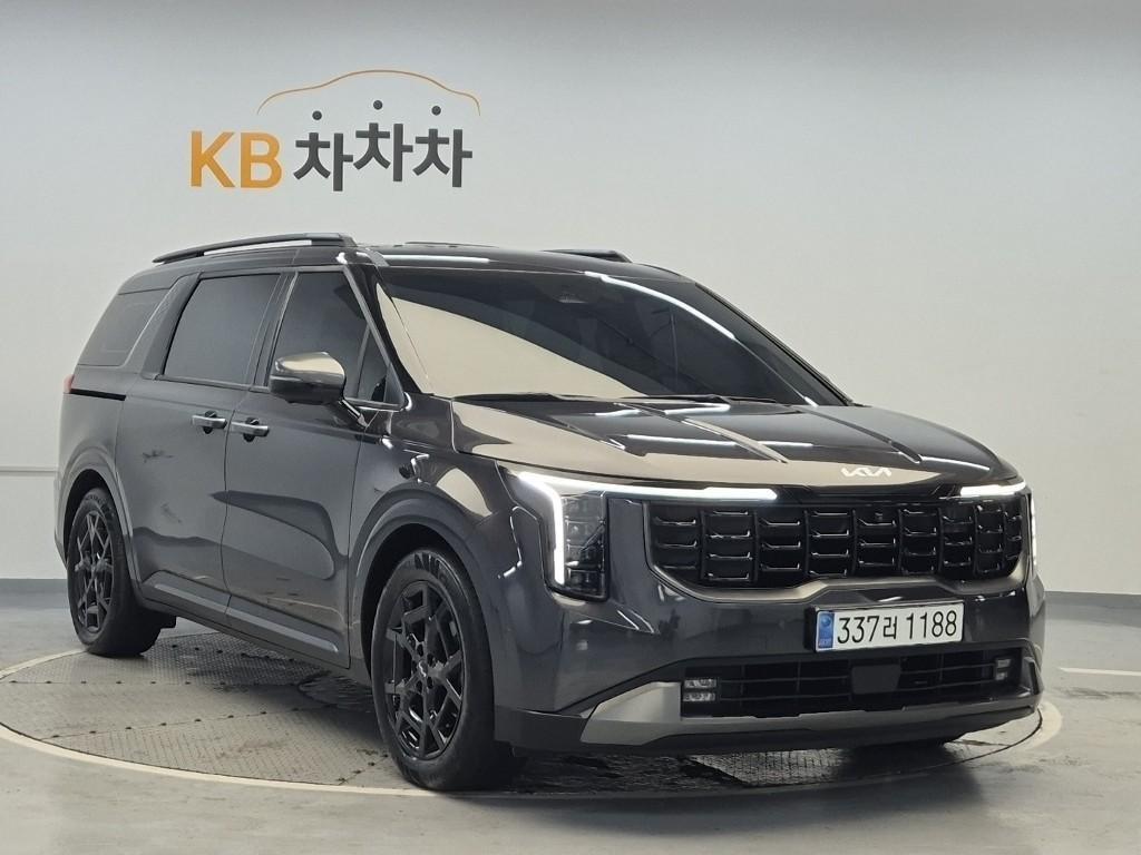 KIA Carnival - Vista 4
