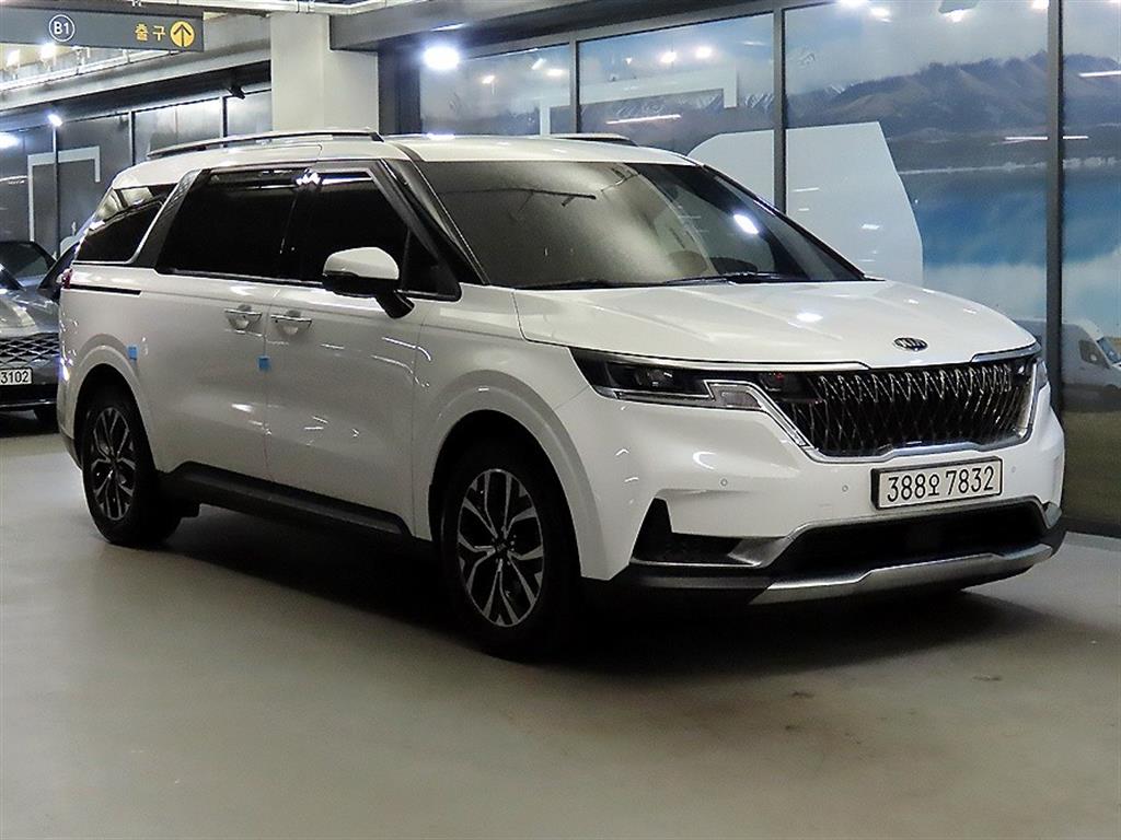 KIA Carnival 2021 Blanco - Importación desde Corea - HF Imports Iquique - Foto 1