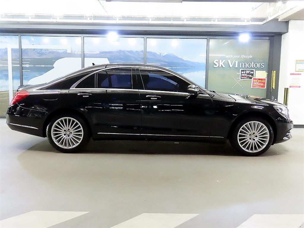 Mercedes Benz S Class - Vista 3