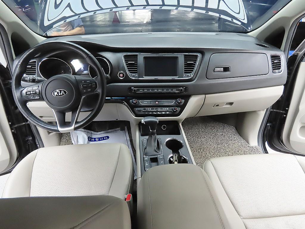 KIA Carnival 2019 Negro - Importación desde Corea - HF Imports Iquique - Foto 12