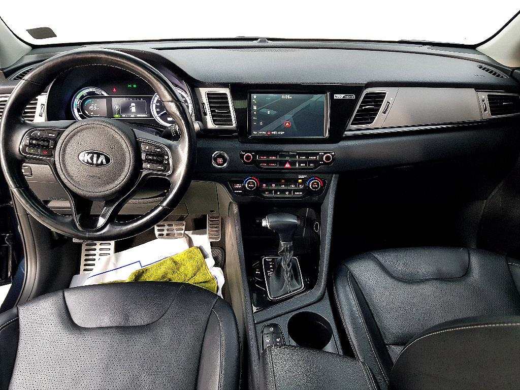 KIA Niro - Vista 9