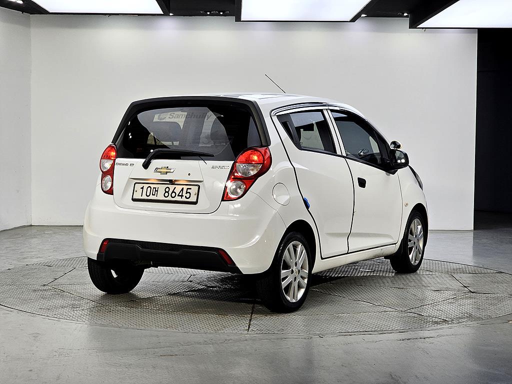 Chevrolet Spark - Vista 4