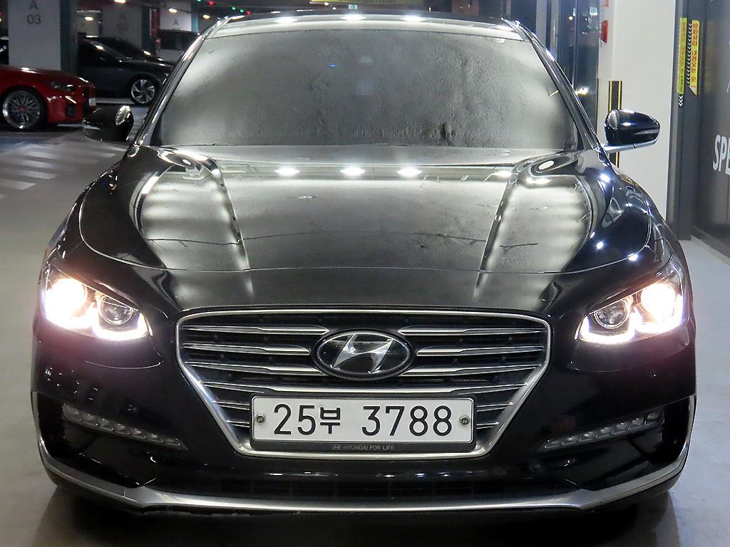 HYUNDAI Grandeur - Vista 2