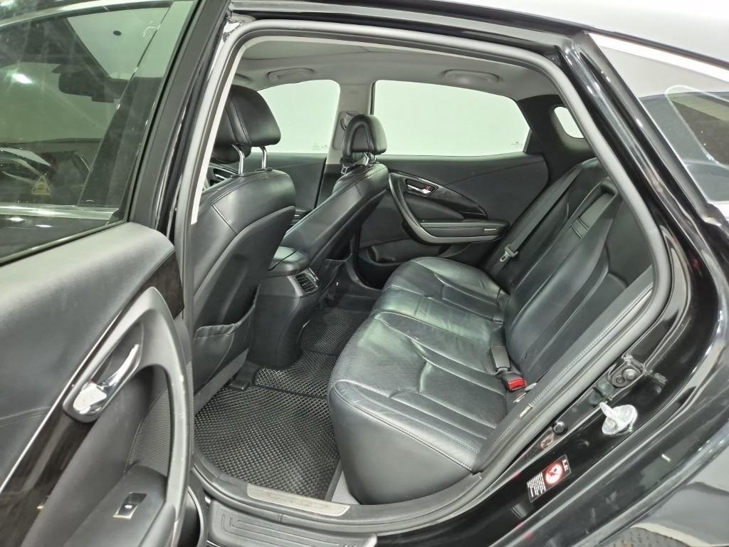 HYUNDAI Grandeur - Vista 11