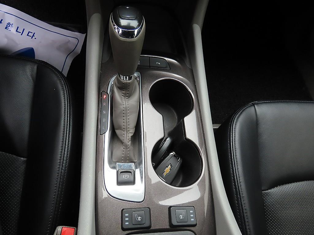 Chevrolet Malibu - Vista 10