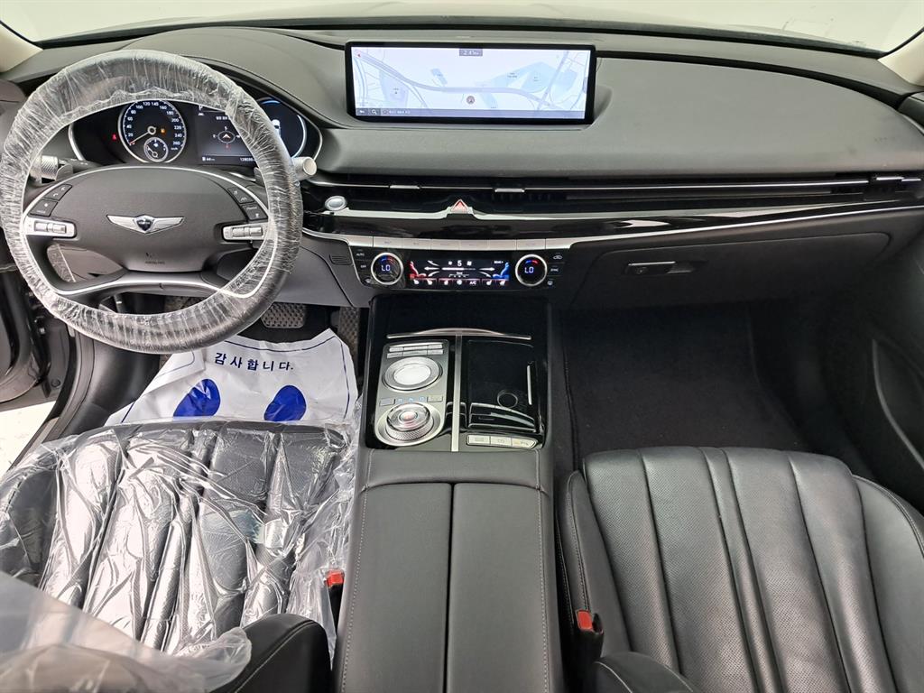 Genesis G80 - Vista 11