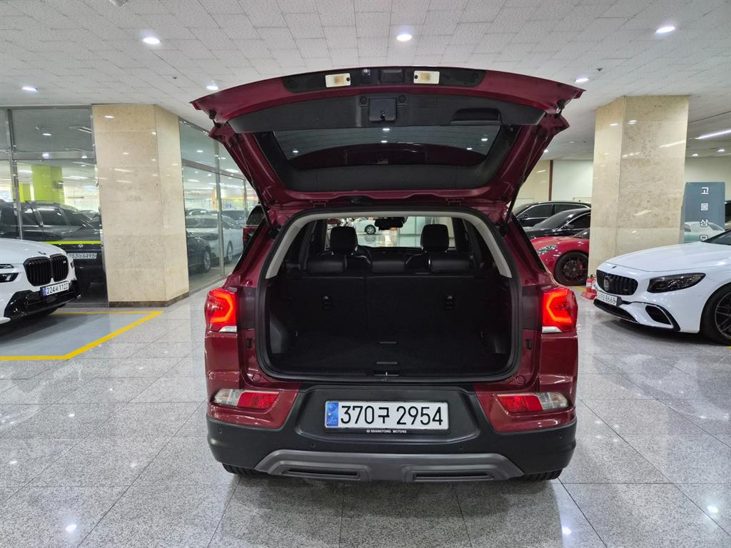 Ssangyong Korando - Vista 5