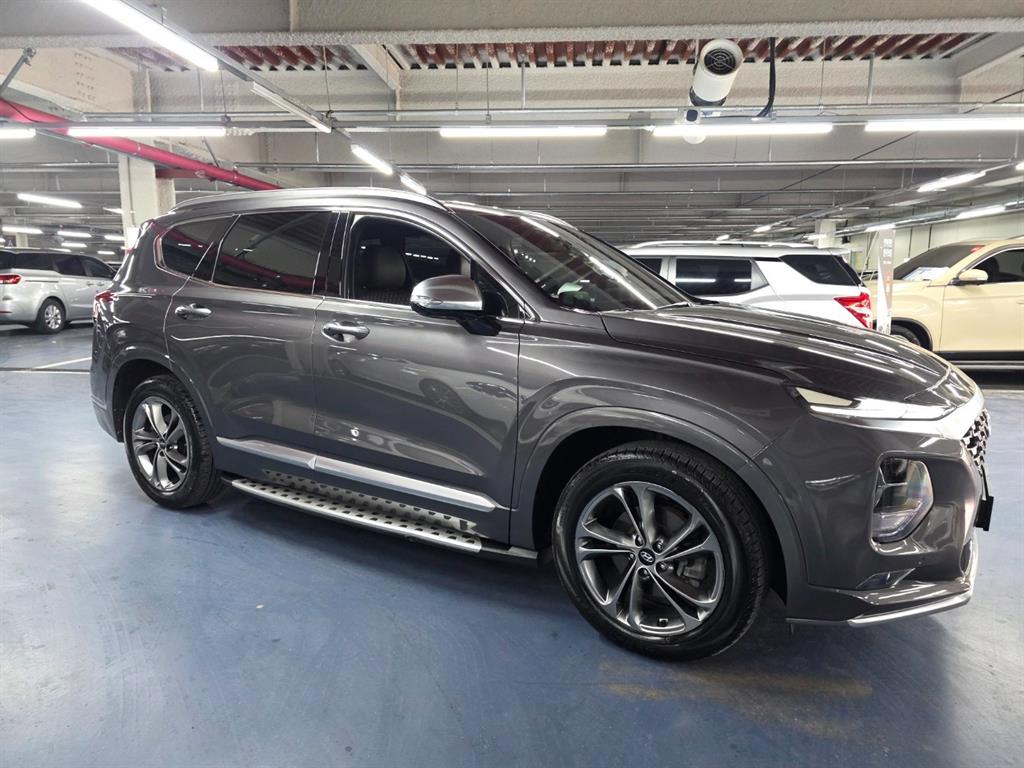HYUNDAI Santa Fe - Vista 2
