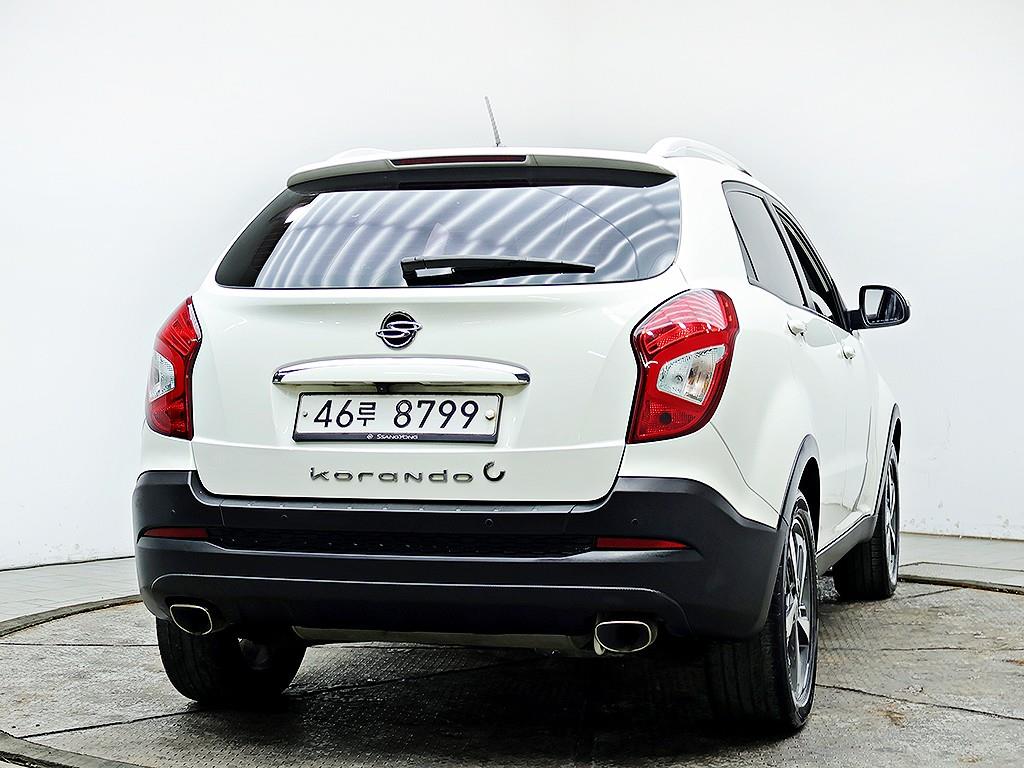 Ssangyong Korando - Vista 5