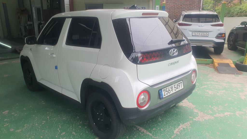 HYUNDAI Casper - Vista 4