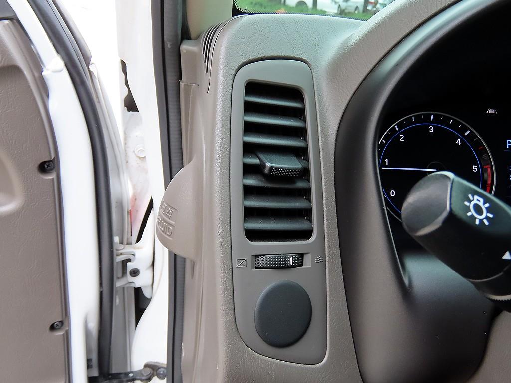 Small Truck Top_CityVan 2022 Blanco - Importación desde Corea - HF Imports Iquique - Foto 14