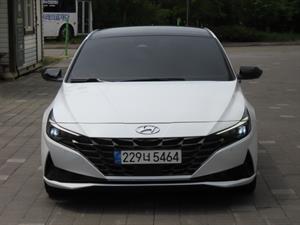 HYUNDAI Avante - Vista 2