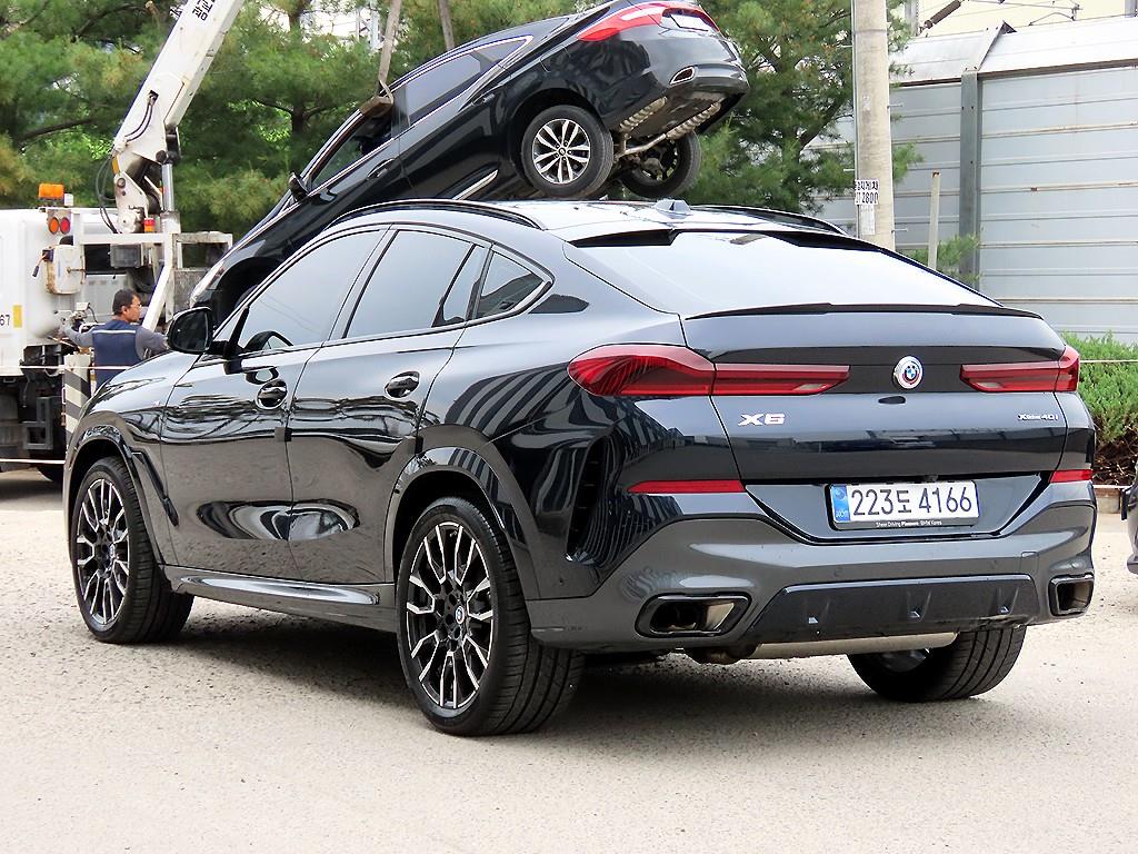 BMW X6 - Vista 3