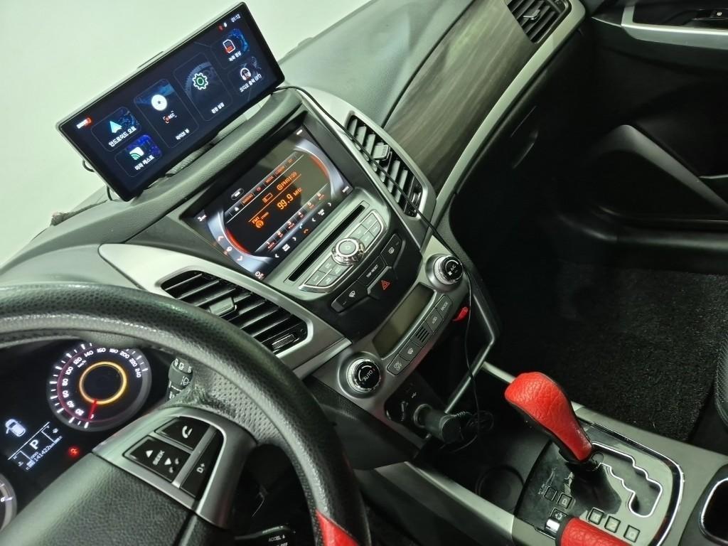 Ssangyong Korando - Vista 8