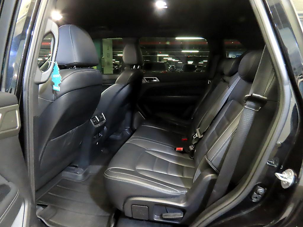 Ssangyong Rexton - Vista 7