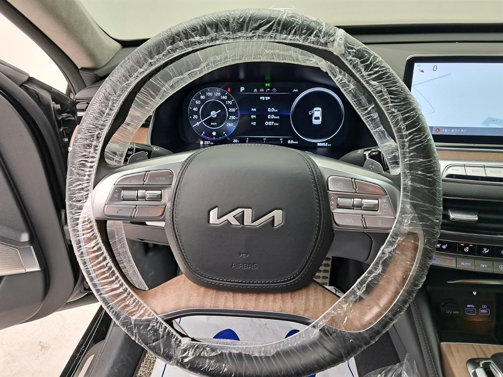 KIA K9 - Vista 12