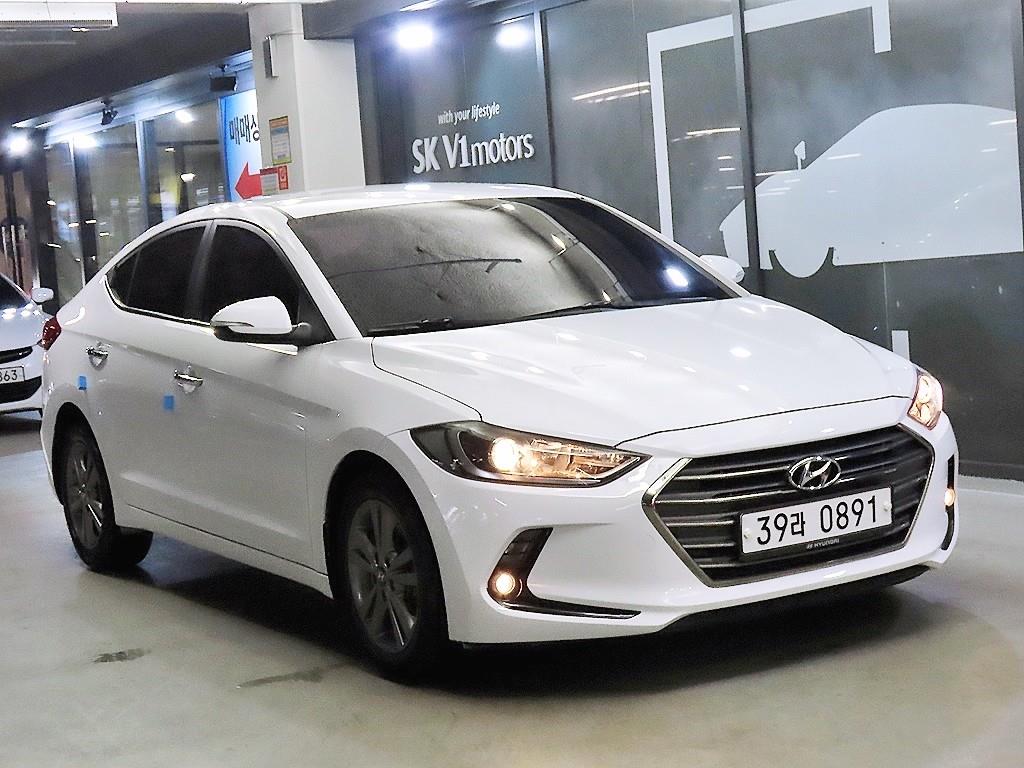 HYUNDAI Avante 2016 Blanco - Importación desde Corea - HF Imports Iquique - Foto 1