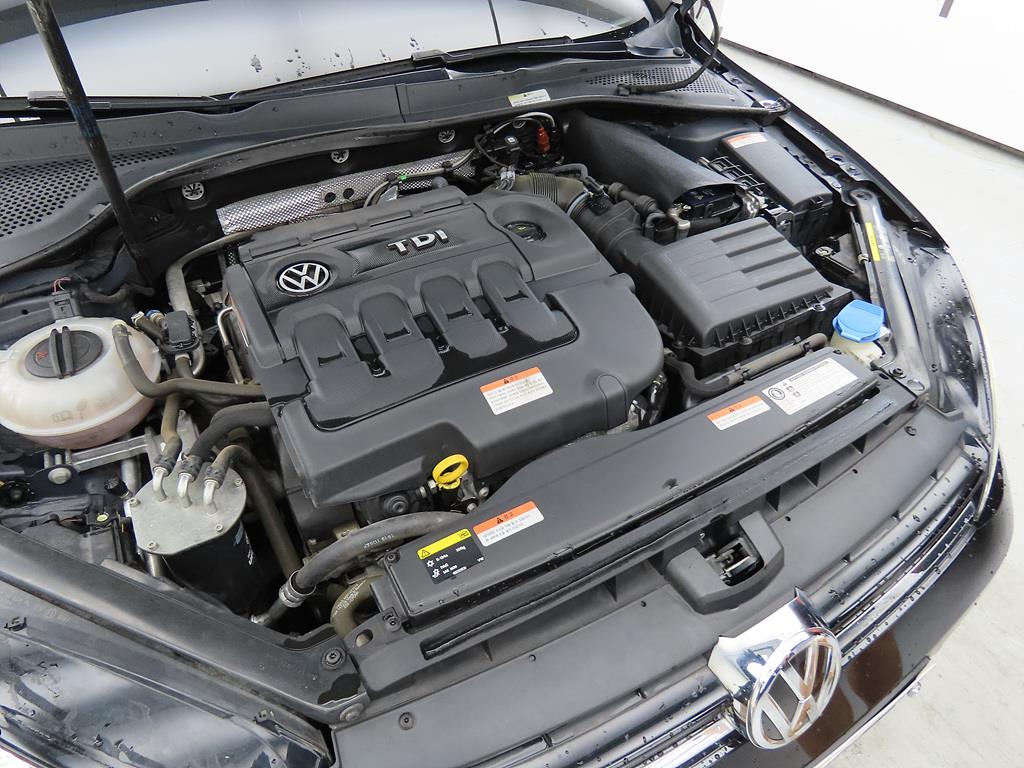 Volkswagen Golf 2016 Negro - Importación desde Corea - HF Imports Iquique - Foto 19