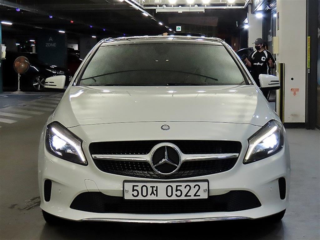 Mercedes Benz A Class - Vista 2