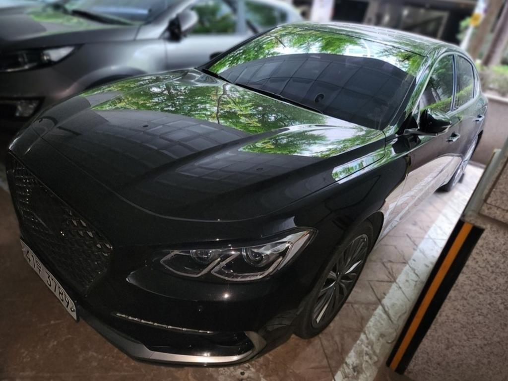 HYUNDAI Grandeur - Vista 2