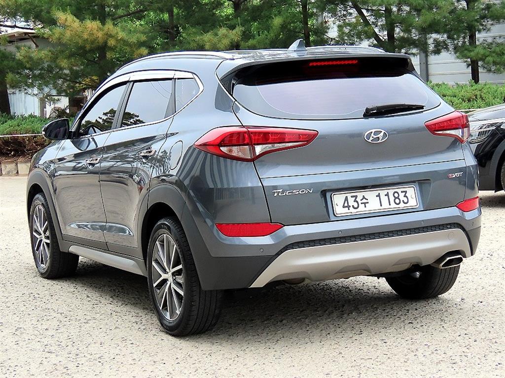 HYUNDAI Tucson - Vista 3