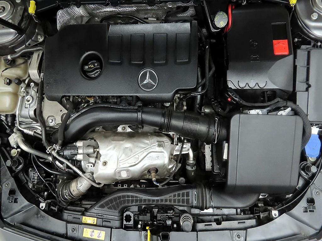 Mercedes Benz A Class 2021 Gris - Importación desde Corea - HF Imports Iquique - Foto 20