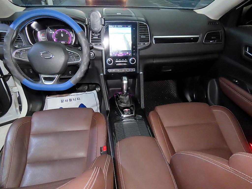 SAMSUNG QM6 - Vista 10