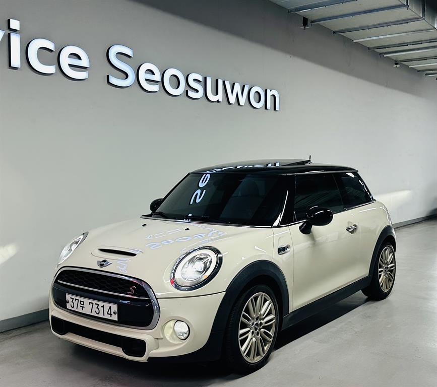 Mini Cooper 2018 Blanco - Importación desde Corea - HF Imports Iquique - Foto 1