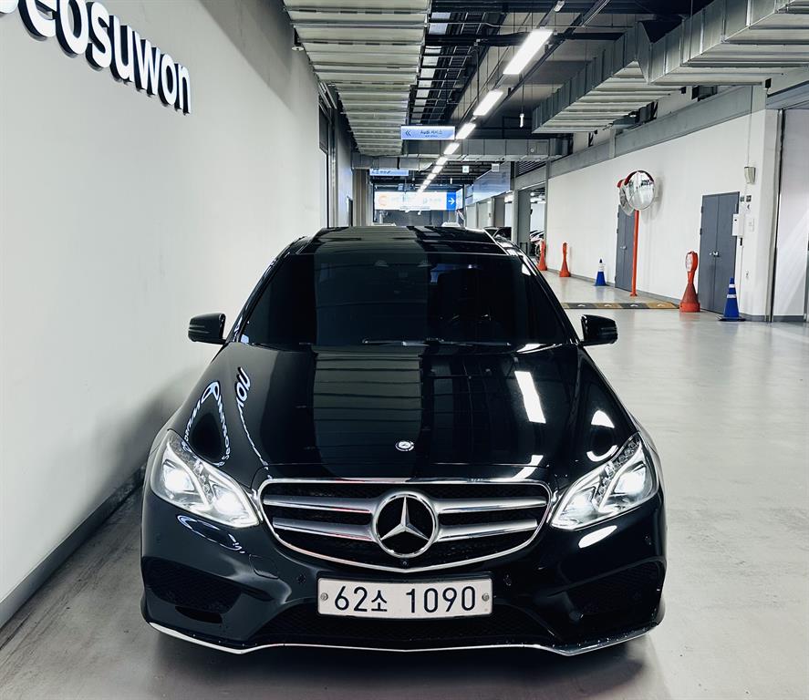 Mercedes Benz E class - Vista 2