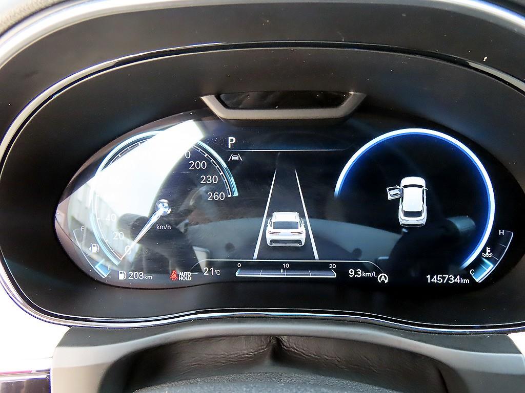 Genesis GV70 - Vista 9