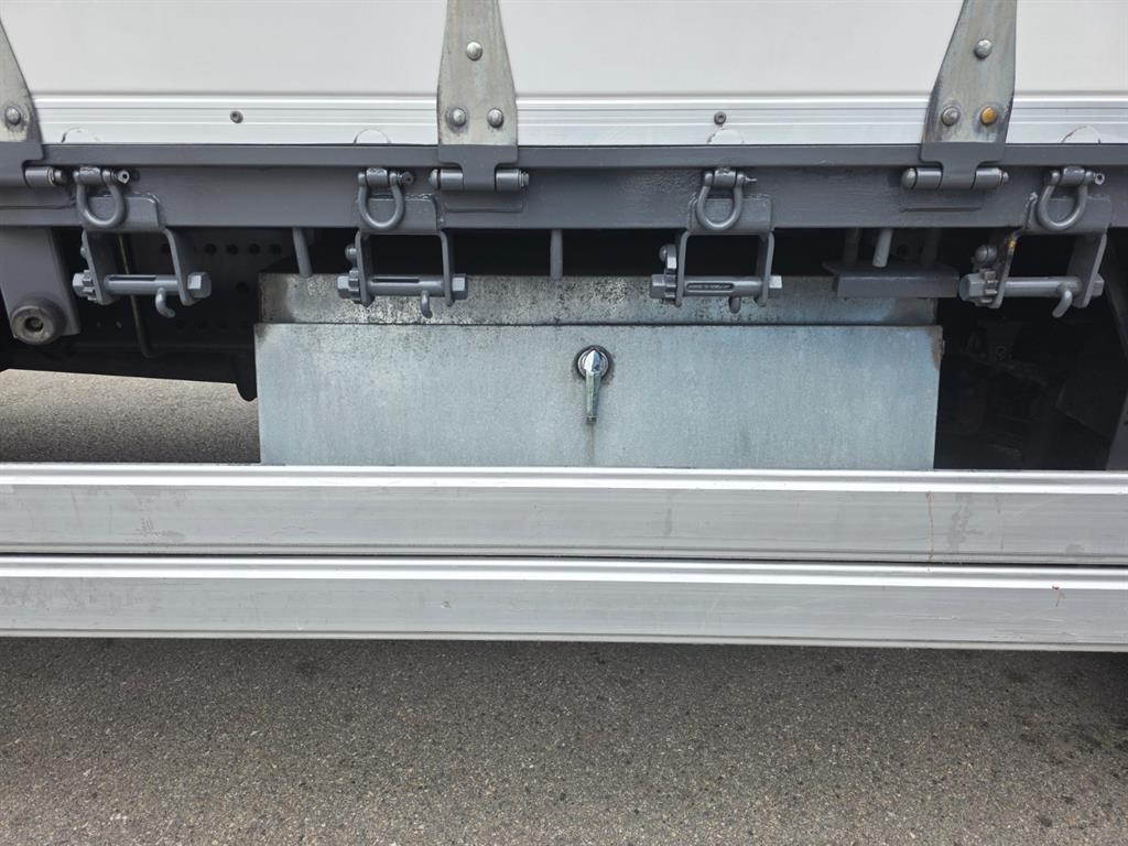 medium and large cargo Cargo - Vista 10