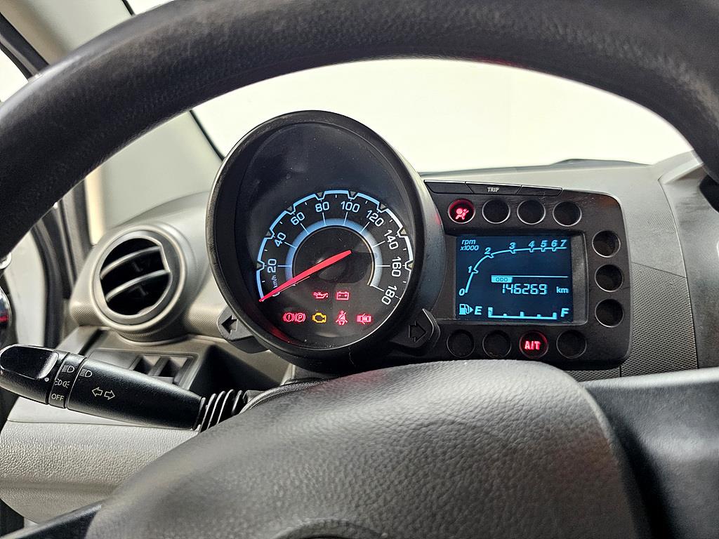 Chevrolet Spark - Vista 7
