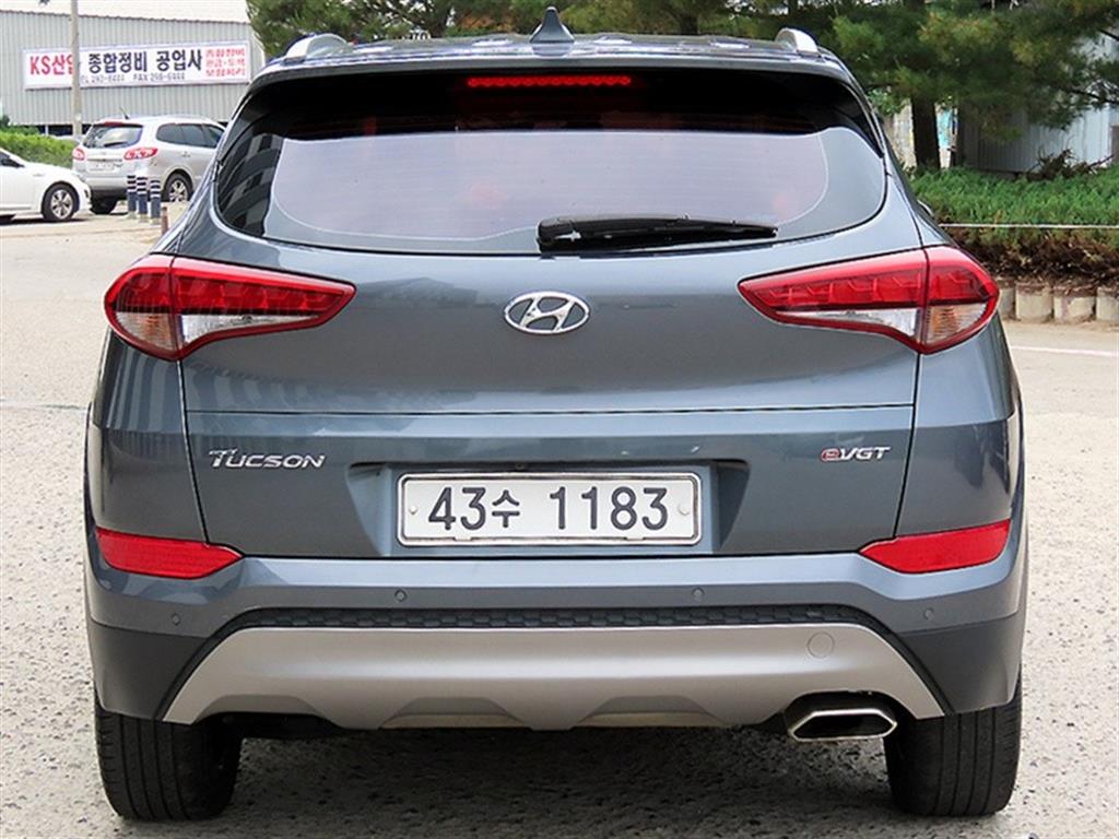 HYUNDAI Tucson - Vista 4