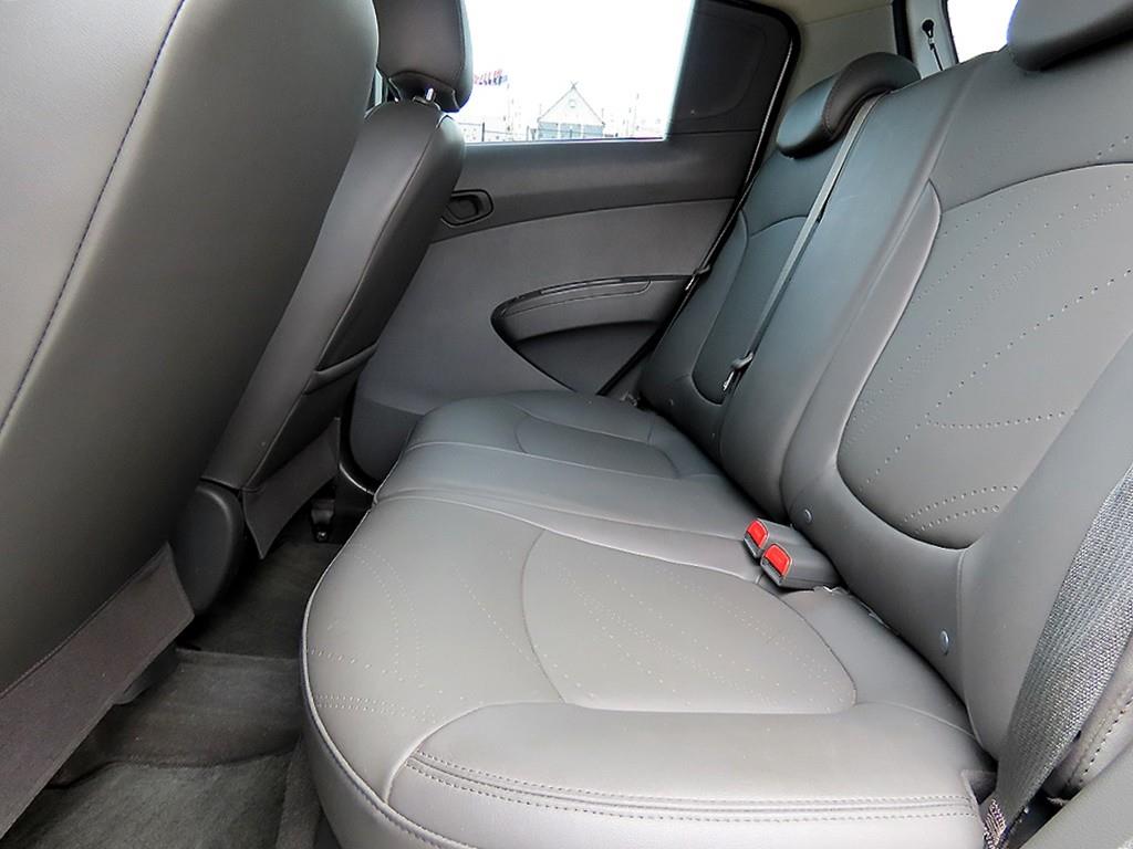 Chevrolet Spark - Vista 6