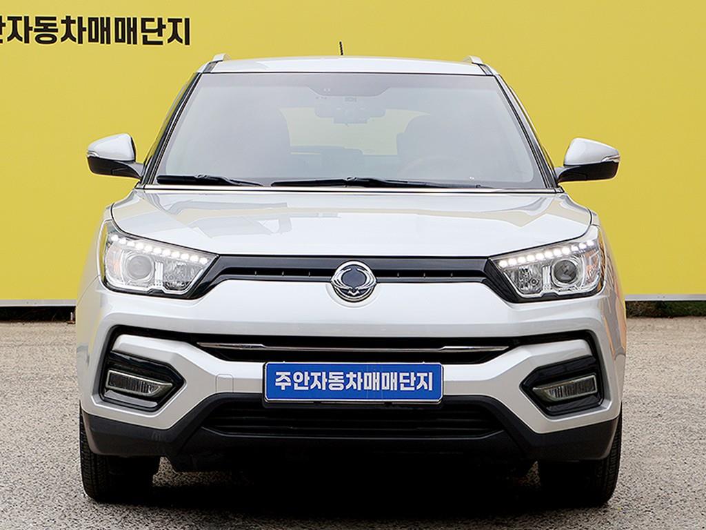 Ssangyong Tivoli 2018 Plateado - Importación desde Corea - HF Imports Iquique - Foto 1